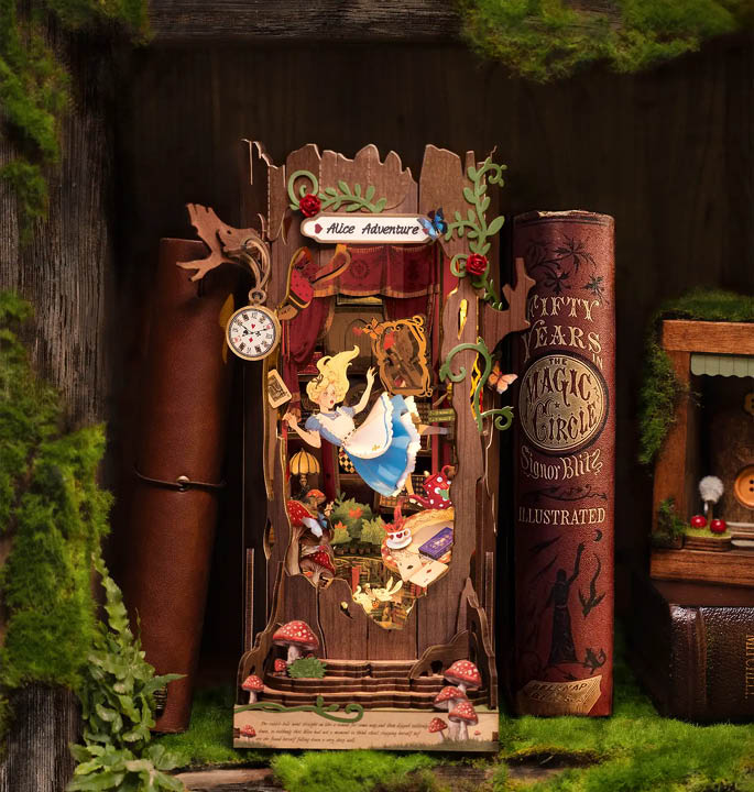 Produktvisualisierung_Modellierung Robotime Book Nook Alice Adventure TGB12 7