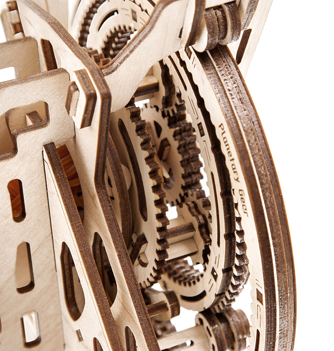 Productvisuals_Modelbouw-Eco-Wood-Art-planetary-gear4-1