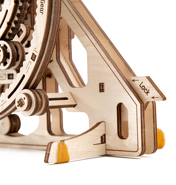 Productvisuals_Modelbouw-Eco-Wood-Art-planetary-gear7-1