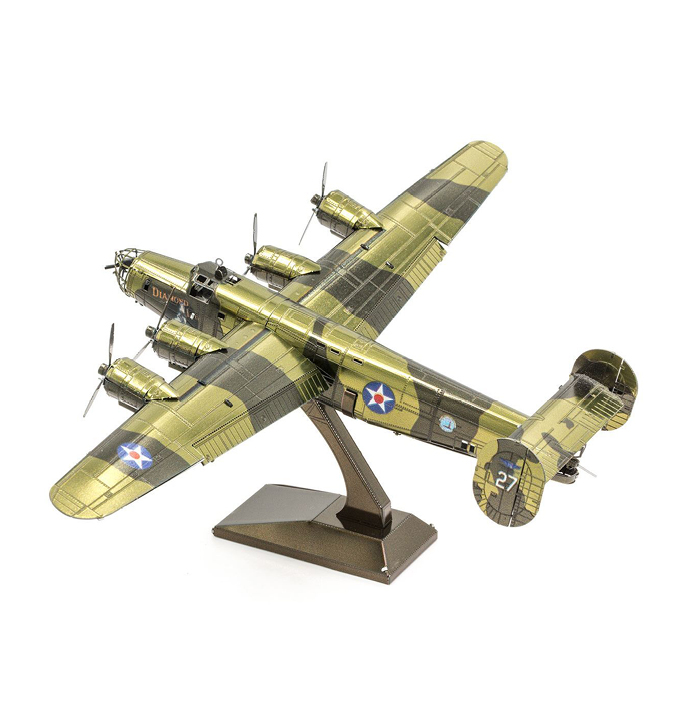 Productvisuals_Modelbouw-Metal-Earth-b24-liberator2-1