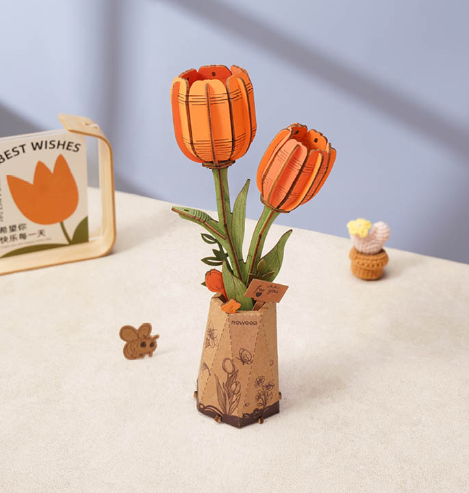 Productvisuals_Modelbouw-Robotime-Orange-Tulip-TW081-2