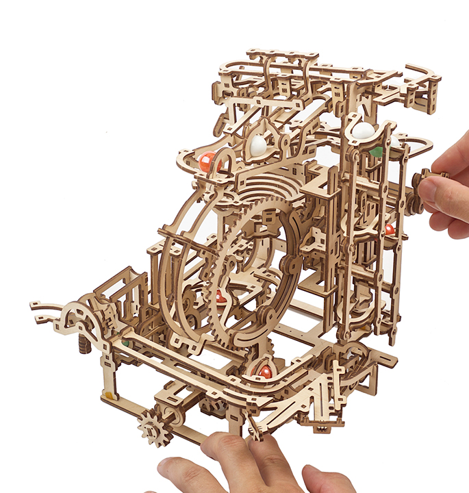 Productvisuals_Modelbouw-UGears-Knikkerbaan-22Stepped-Hoist226-1