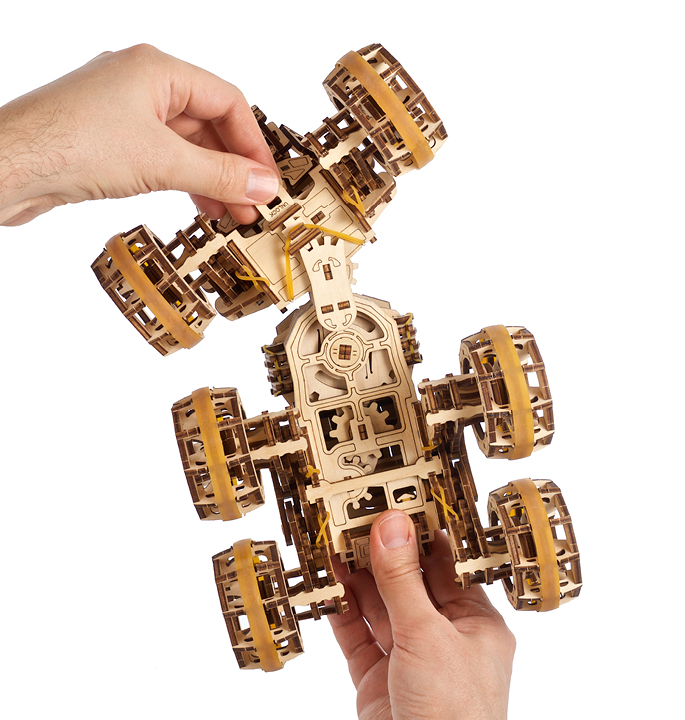 Productvisuals_Modelbouw-Ugears-Bemande-Mars-Rover-6