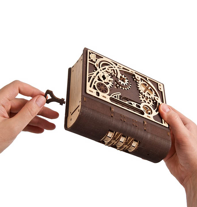Productvisuals_Modelbouw-Ugears-Boek-der-Geheimen-5