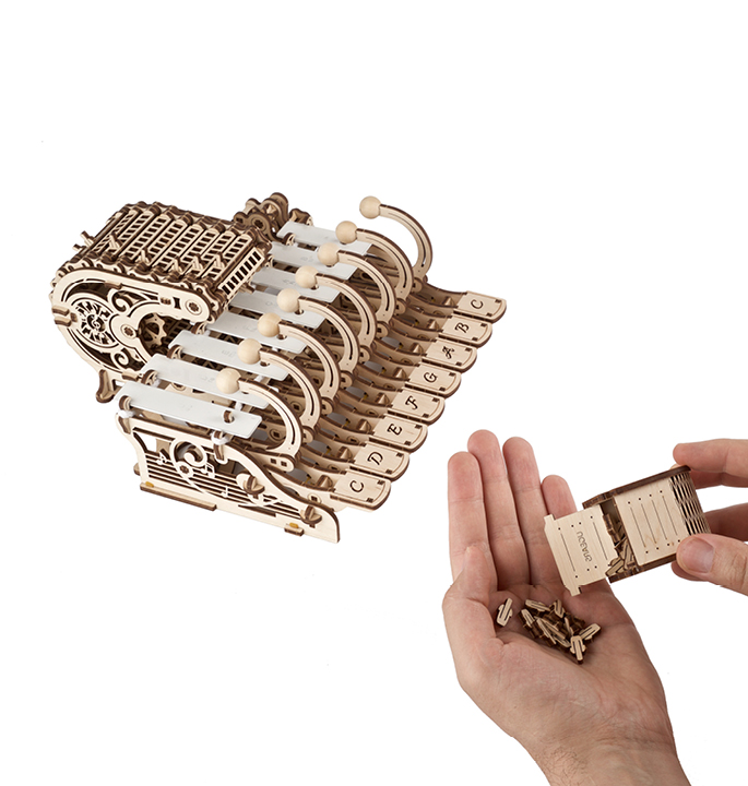 Productvisuals_Modelbouw-Ugears-Mechanische-Celesta-8-1