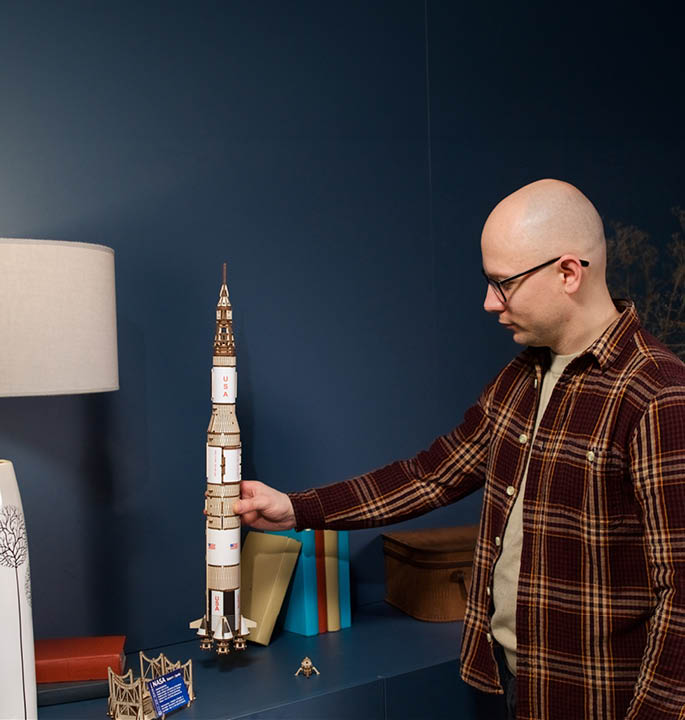 Productvisuals_Modelbouw-Ugears-NASA-Saturn-V-17