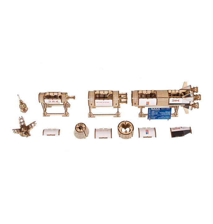 Productvisuals_Modelbouw-Ugears-NASA-Saturn-V-9