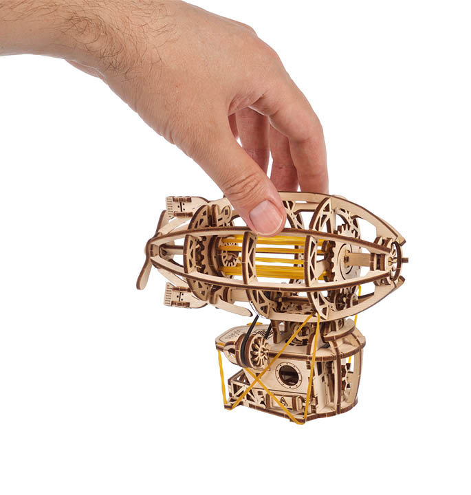 Productvisuals_Modelbouw-Ugears-SMART-Steampunk-luchtschip-6