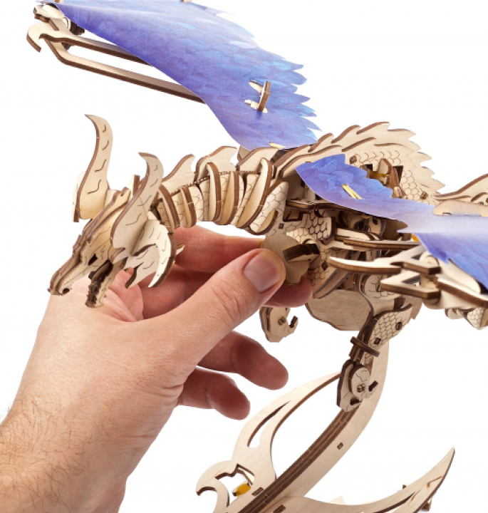 Productvisuals_Modelbouw-Ugears-Storm-Draak3-1