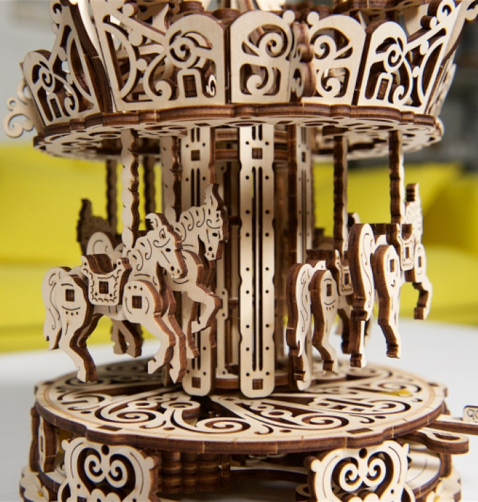 Productvisuals_Modelbouw-Ugears-draaimolen4-1
