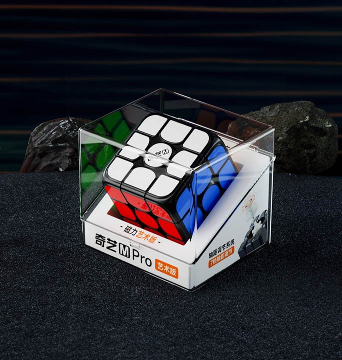 Productvisuals_Speedcubes-QiYi-M-pro-3x3-Art-version-9
