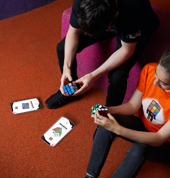 Productvisuals_Speedcubes-Rubiks-Connected-Pro-13