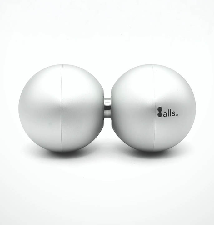 Productvisuals_yoyo-YoYoFactory-Balls-Fuzzy-Silver-2