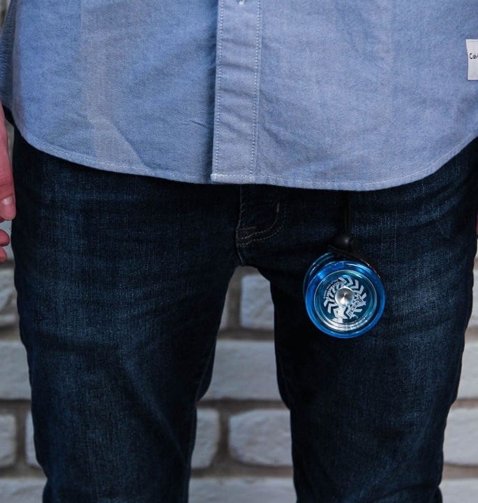 Productvisuals_yoyo-YoYoFactory-Holder-4-1