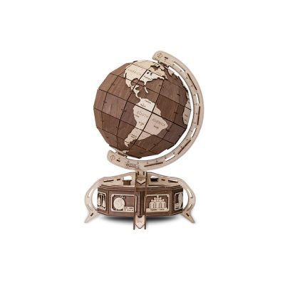 Productvisuals_Modeling-Eco-Wood-Art-the-World-Sphere