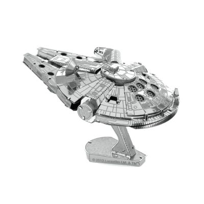 Productvisuals_Modeling-Metal-Earth-star-wars-millennium-falcon