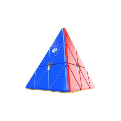 Productvisuals_Speedcubes-GAN-pyraminx-m