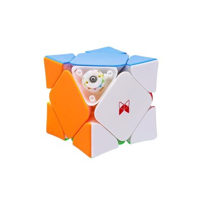 Productvisuals_Speedcubes-QiYi-Wingy-Skewb-V2